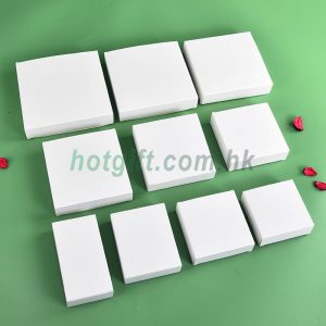 多規格白卡紙盒現貨可印LOGO